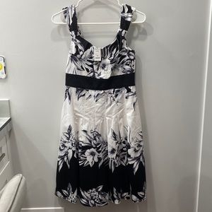 White House black market dress. Great for summer . NWT